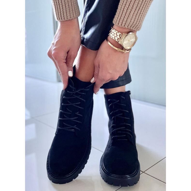 PA1 Gaten Black velúr fűzős csizma fekete 2