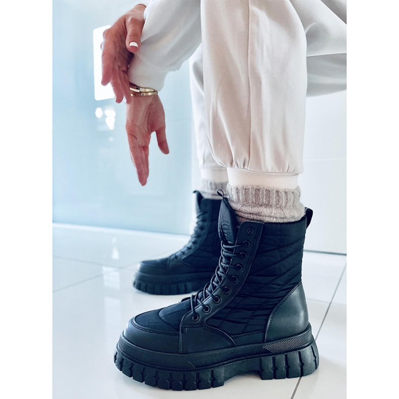 PA1 Lapos fűzős csizma Barkin Negro fekete 1