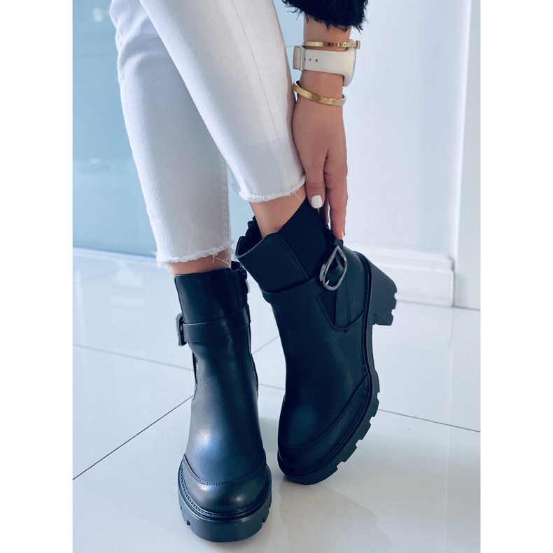 PA1 Carter fekete széles sarkú csizma 1