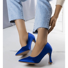 BM Otto kék homokóra sarokpumpák 1