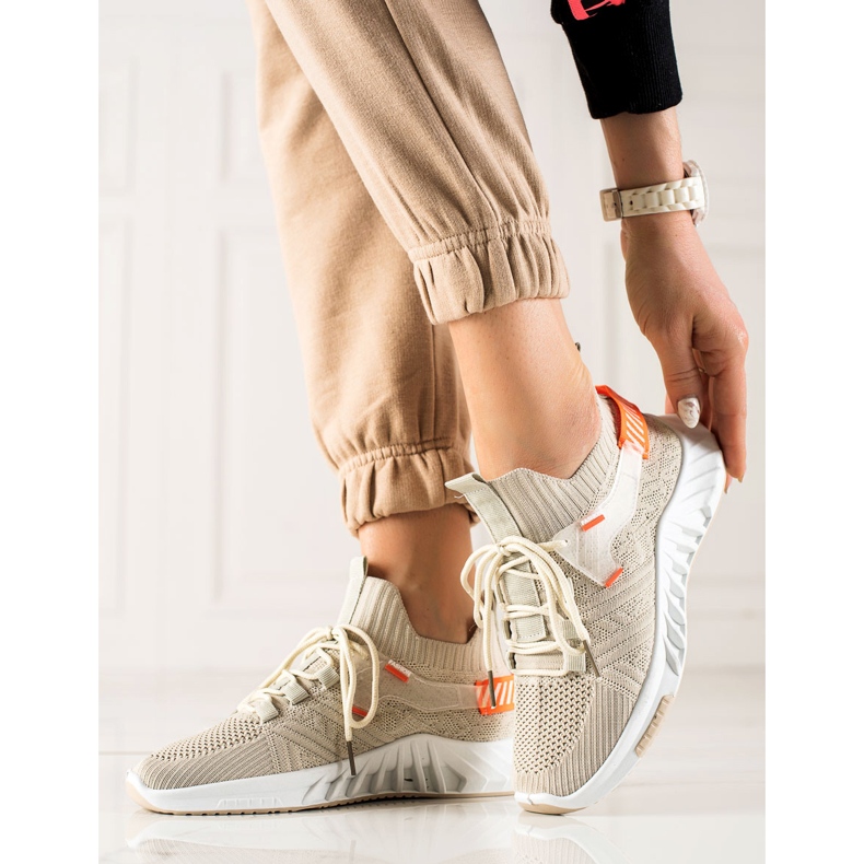 Weide Divatos textil tornacipő bézs 1 Weide Divatos textil tornacipő bézs 1