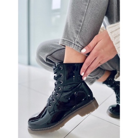 PA1 Csizma Martensiaki lakkozott Mike Black Patent Pu fekete 1