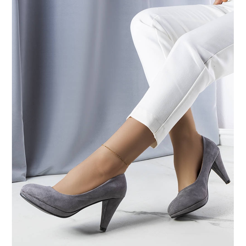 PA1 Szürke magassarkú pumpák a Freya márkától 1