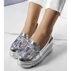 BM Cleo ezüst ék alakú cipő 1