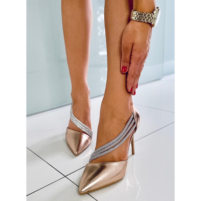 Lucille Champagne aszimmetrikus sarkú cipő rózsaszín 1