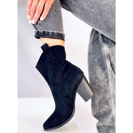 BM Douglas fekete áttört cowboy csizma 1