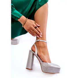 Női csillogó szandál az ezüst poszton 3