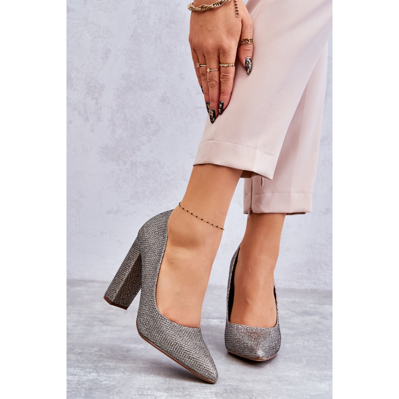 PA1 Fényes Pumpák Sarkán Ezüst Elmira 1