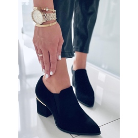 PA1 Brenda fekete magassarkú 2