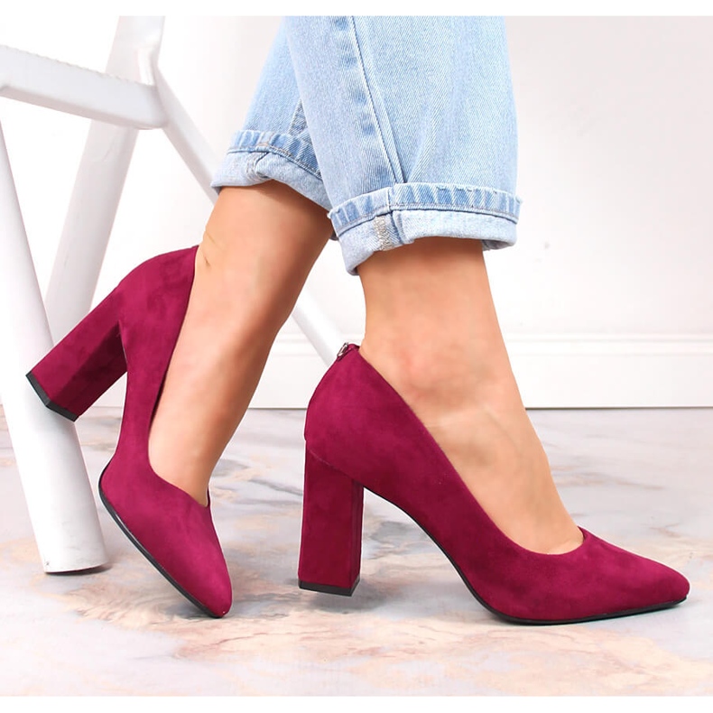 Sergio Leone PB216 női velúr hegyes pumpák rózsaszín 1