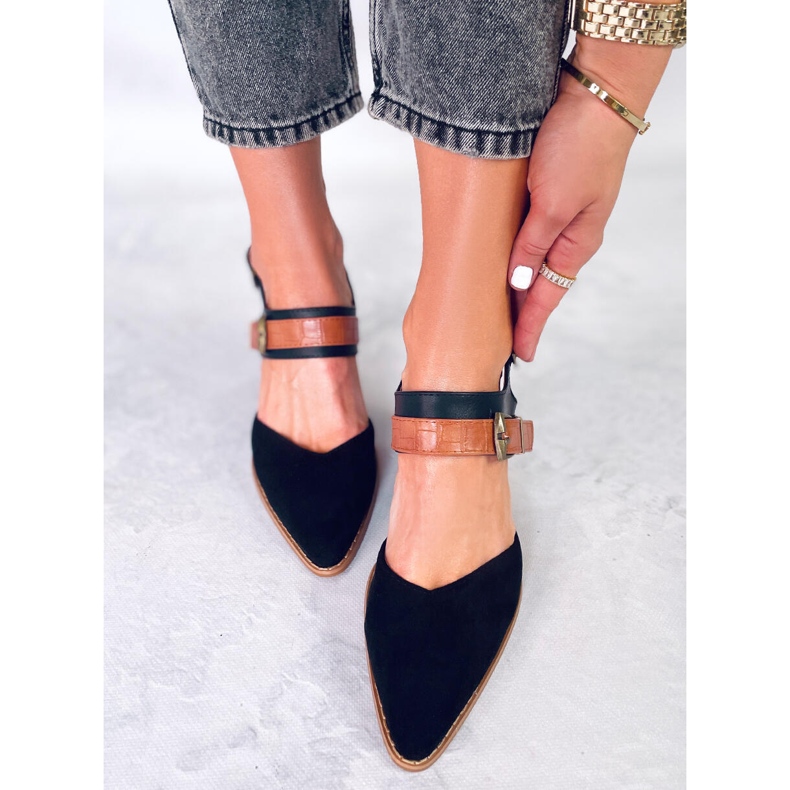 BM Chiatti fekete nyitott sarok pumpák 1