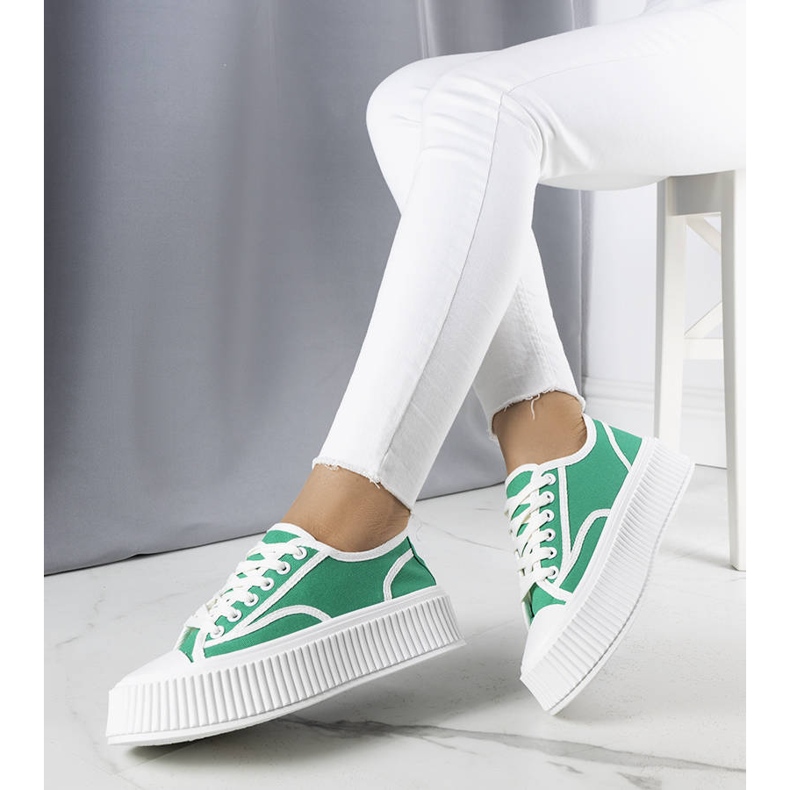 BM Zöld tornacipők a Delores platformon 1