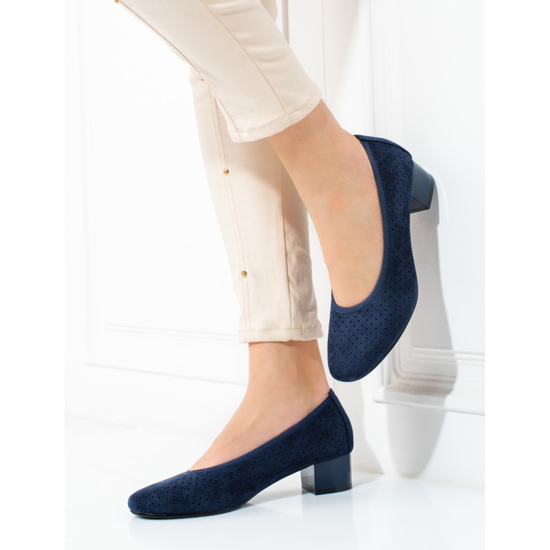 W. Potocki Női sötétkék áttört pumpák Potocki 1