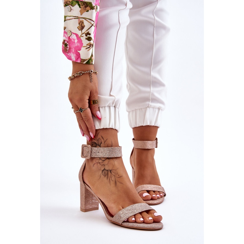 Fényes magassarkú szandál Rose Gold Maxim rózsaszín 1