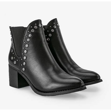 PA1 Fekete sarkú csizma strasszokkal a Louisa-tól 1