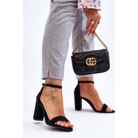 PS1 Klasszikus fekete Amina velúr sarkú szandál 2