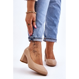 Szivattyúk Sarkon Sergio Leone PB178 Bézs 1