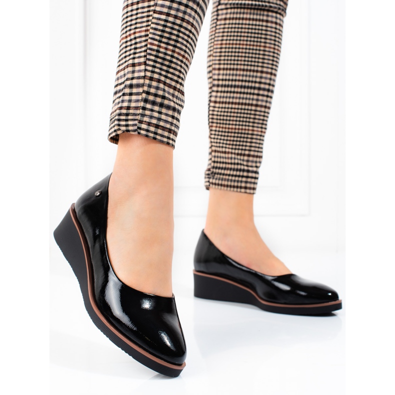 Vinceza női fekete ékpumpák 1