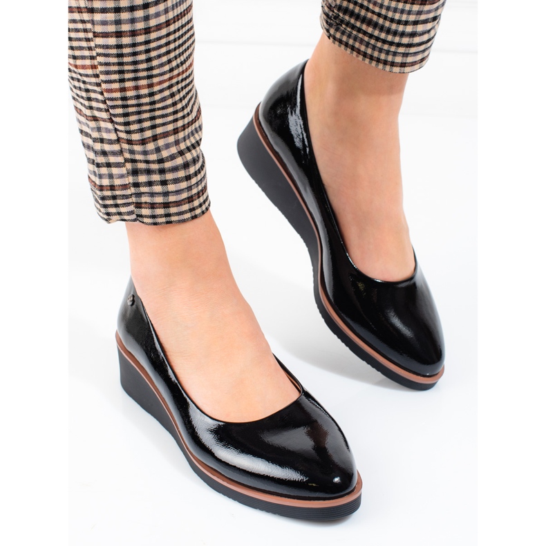 Vinceza női fekete ékpumpák 2