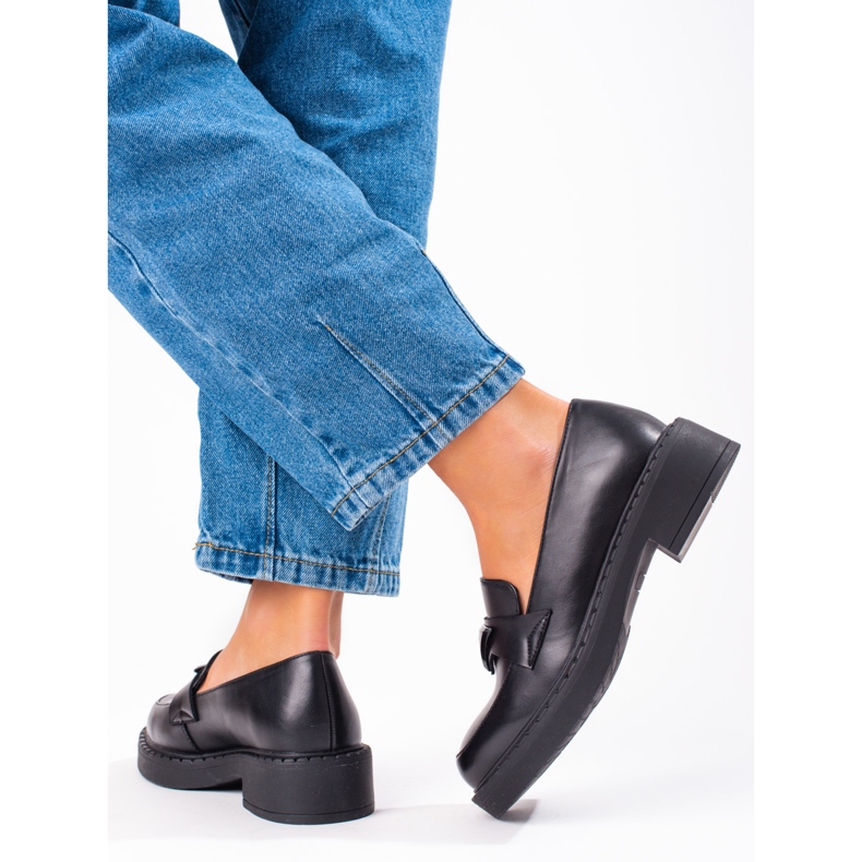 W. Potocki Fekete női naplopók az emelvényen 2