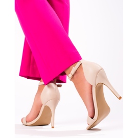 Női bézs magas sarkú szandál a Shelovet márkától 2