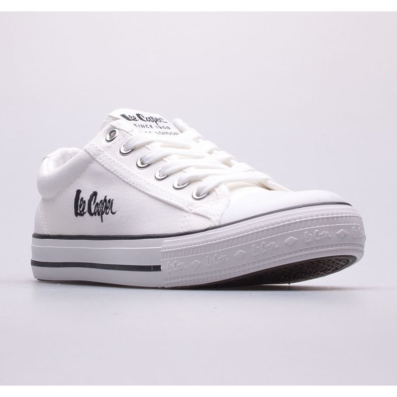 Lee Cooper LCW-22-31-0861L női tornacipő fehér 1