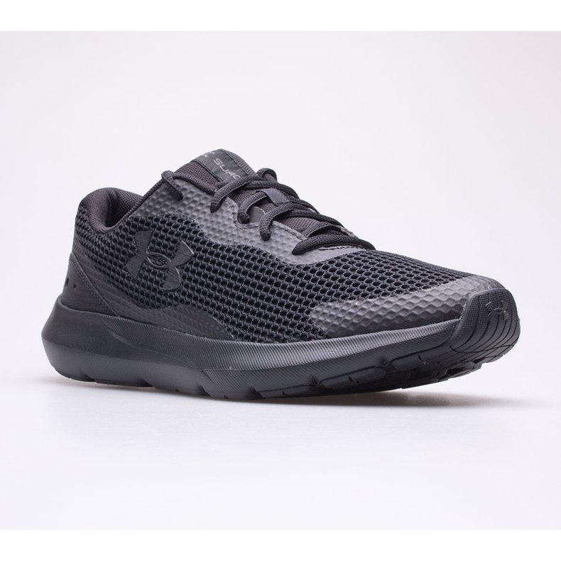 Under Armour Surge 3 férfi cipő 3024883-002 fekete 1