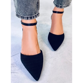 Seastar Sarkú pumpák Rossi Black övvel fekete 2