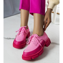 BM A Kay rózsaszín cipője masszív talppal 1