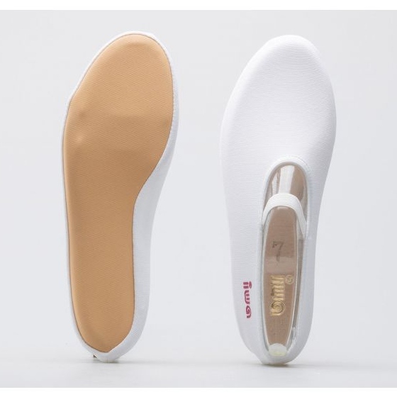 BM Torna balettcipő Iwa 250 4052964042004 fehér 4