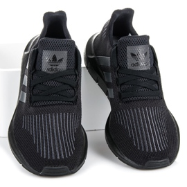 Adidas swift run j fekete 1
