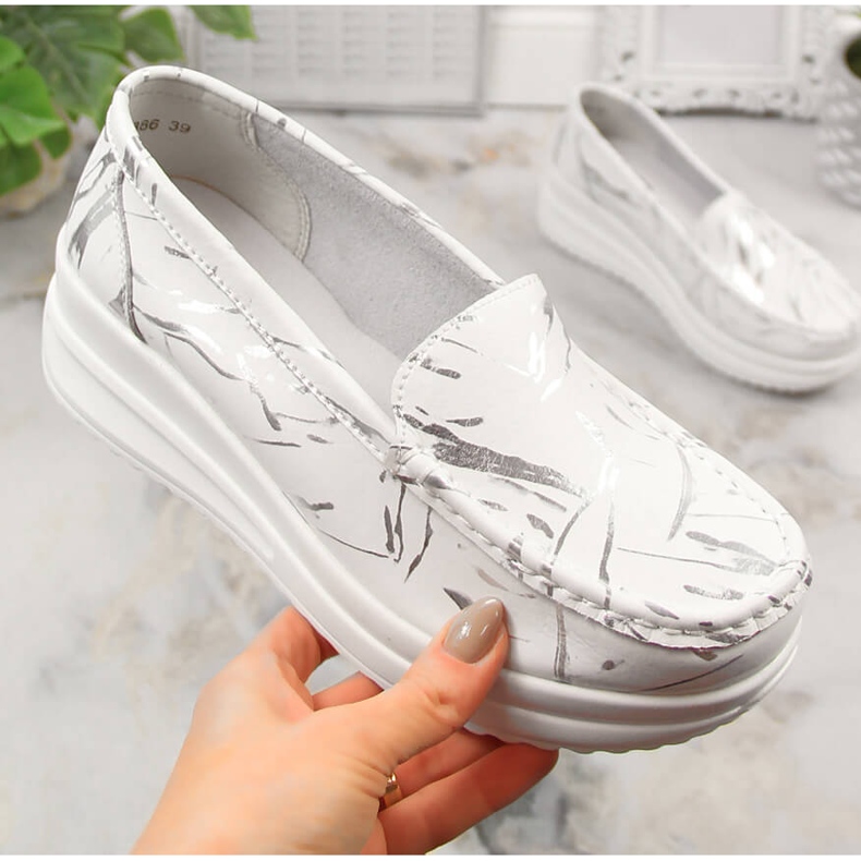 Női bőrcipők a platformon fehér Artiker 50C1886 1