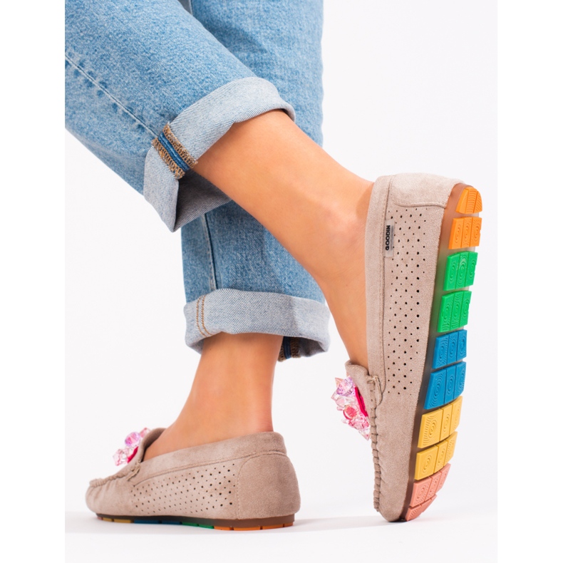 Női velúr naplopók Shelovet bézs 2