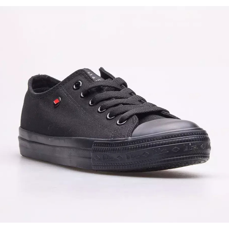 Lee Cooper LCW-22-31-0870L női tornacipő fekete 1