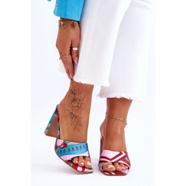 FS1 Női mintás sarkú papucs, kék Adelise bézs piros rózsaszín 2 FS1 Női mintás sarkú papucs, kék Adelise bézs piros rózsaszín 2