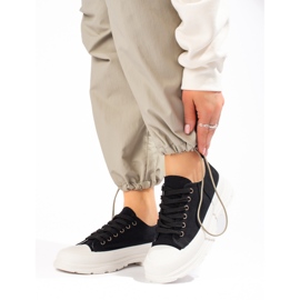 SHELOVET Fekete cipők a platformon 1