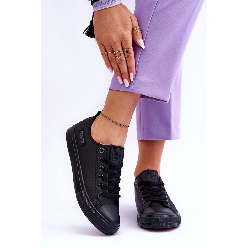 Női alacsony bőr tornacipő Big Star KK274011 fekete 2