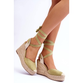 Kötött Szandál Egy Magas Ék Zöld Lendy 2