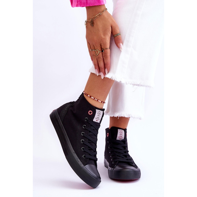 Női klasszikus magasszárú tornacipő Cross Jeans LL2R4088C fekete 1