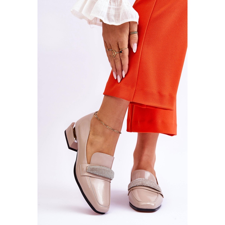 S.Barski Patent magassarkú cipők strasszokkal bézs lavina 1