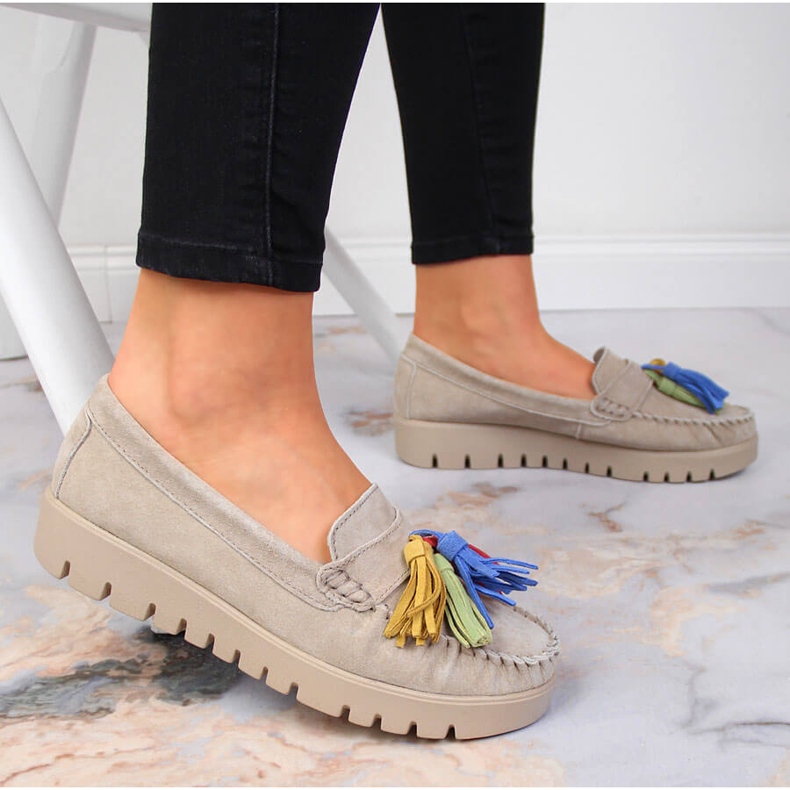 Női bőr mokaszinok rojtokkal bézs Filippo DP3535 2