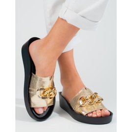 Kényelmes arany színű női Shelovet papucs lánccal aranysárga 1