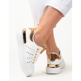 Shelovet fehér tornacipő vastag talppal 1