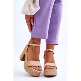 FI1 Kényelmes velúr szandál egy vaskos Sarkú bézs Elishia barna 1