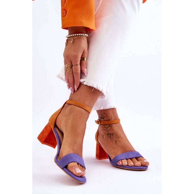 FB1 Lila és sárga Quincy Suede alacsony sarkú szandál ibolya 2