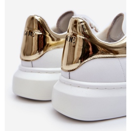 Női sportcipő GOE LL2N4011 fehér-arany 1