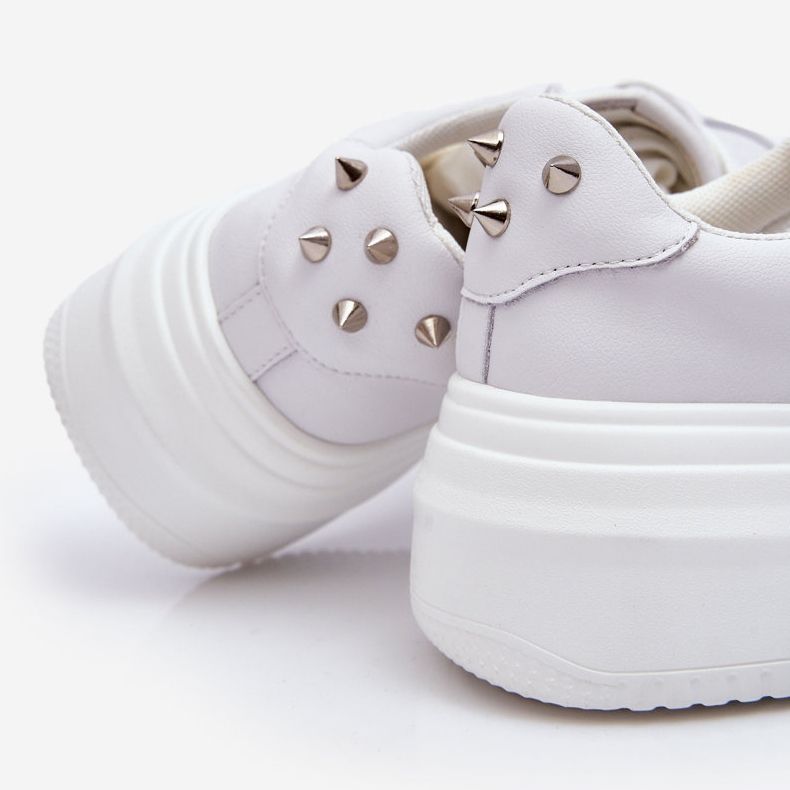 Női klasszikus sportcipő GOE LL2N4060 fehér 1