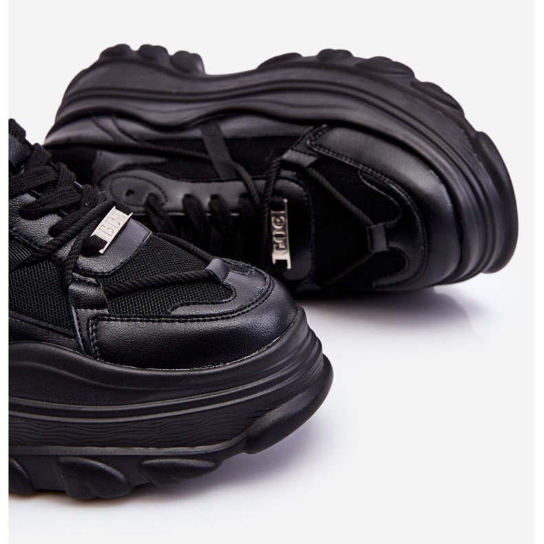 Sportcipők hatalmas platformon GOE LL2N4030 fekete 1