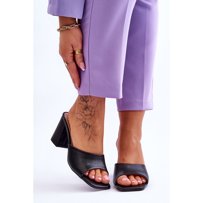 Női bőr klasszikus papucs fekete Loara 1