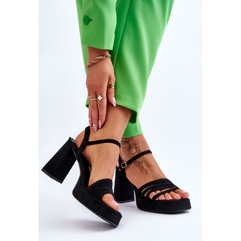 Női Velúr Sarkú és Platform Szandál Fekete Verda 2